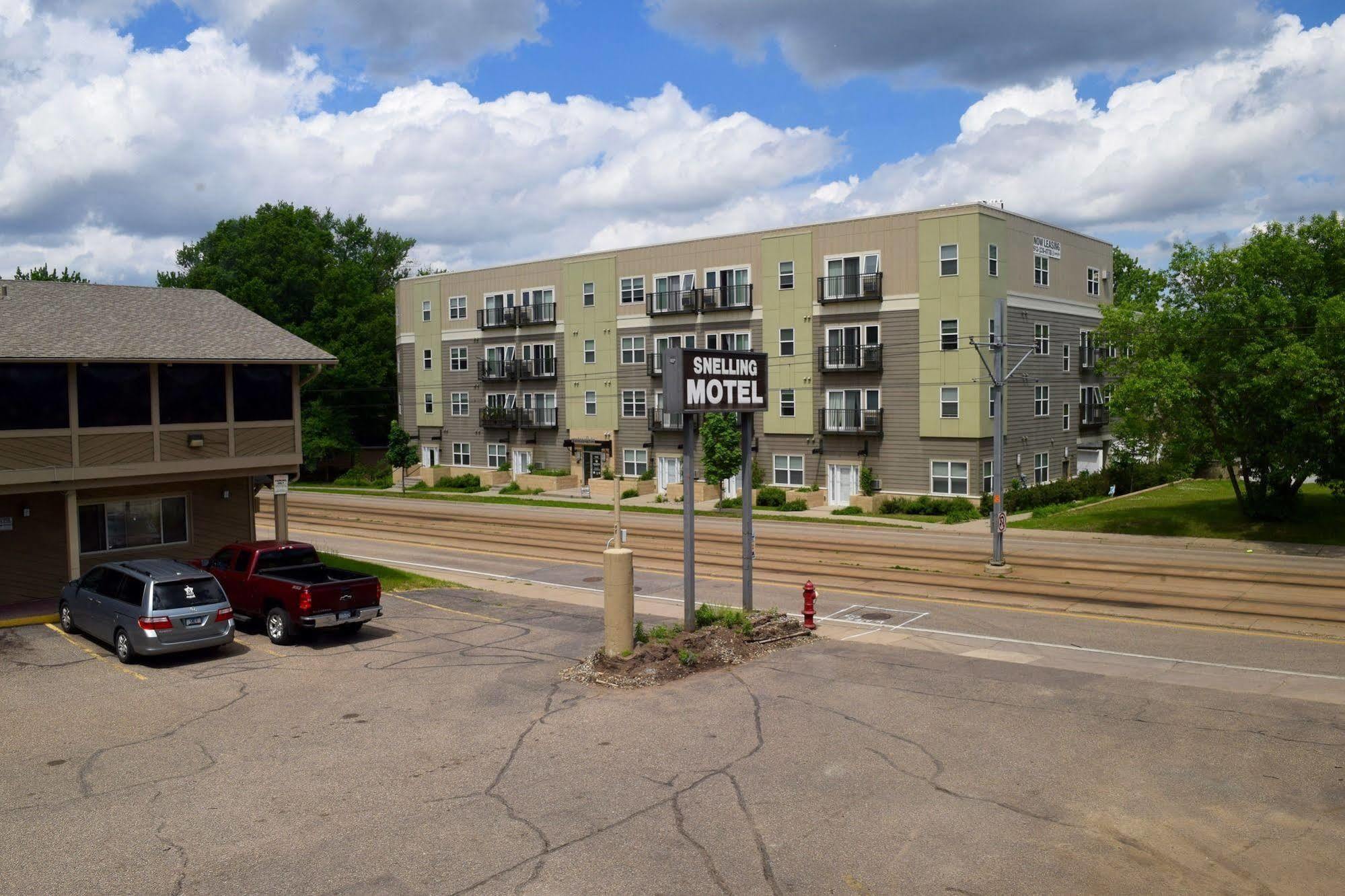 Snelling Motor Inn Mendota 외부 사진