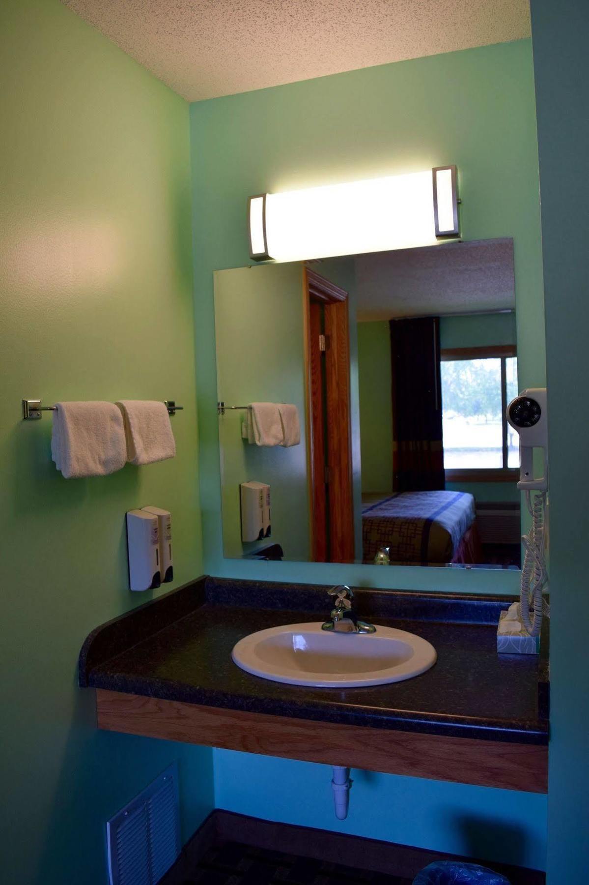 Snelling Motor Inn Mendota 외부 사진